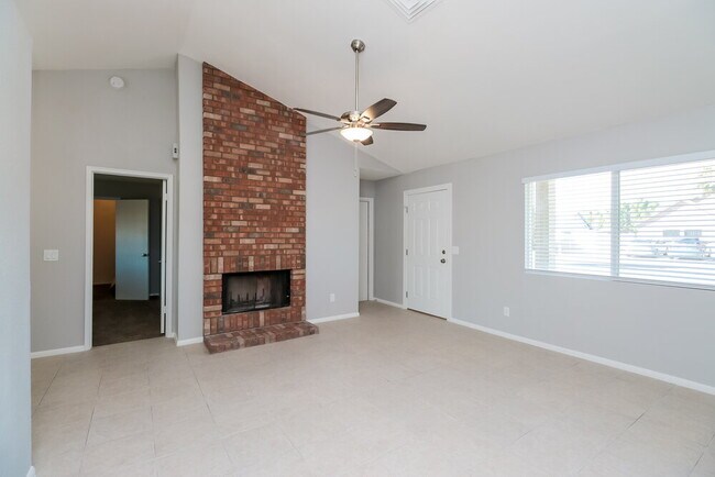 Photo - 12323 N 86th Ln