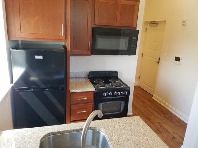 Photo - 591 Terrace Blvd