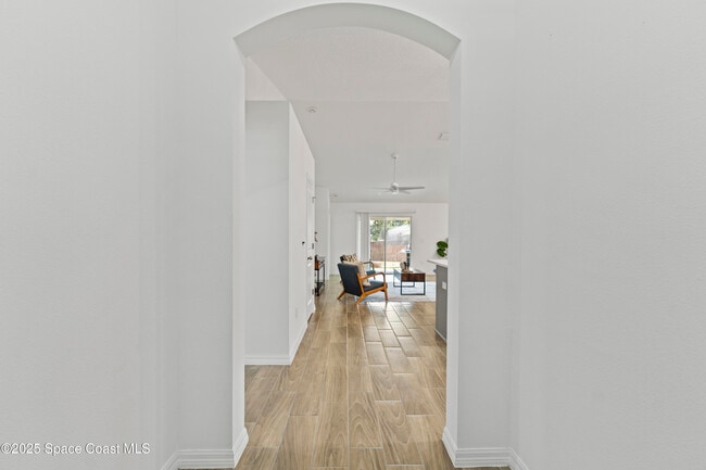 Photo - 1938 Jupiter Blvd SW