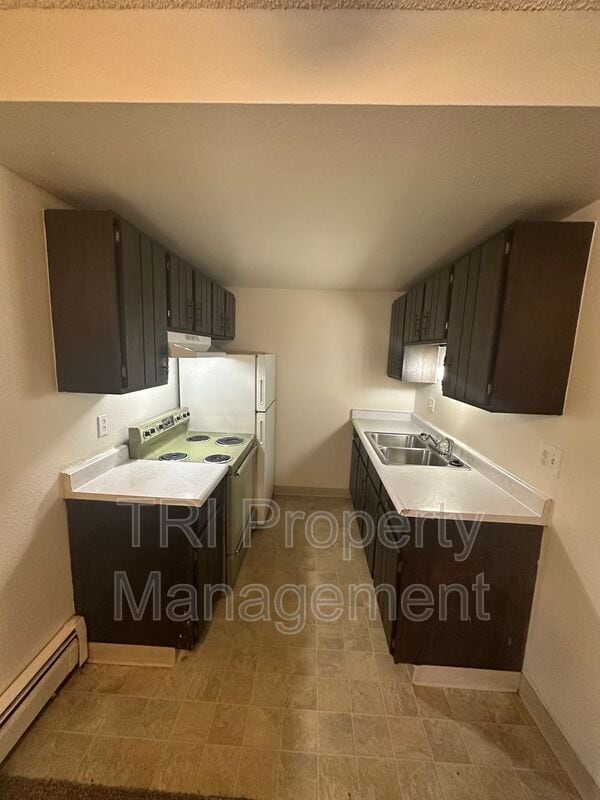 Photo - 2223 8th Ave