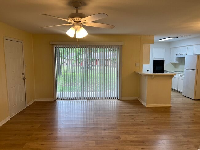 Photo - 3314 Kentwood Dr