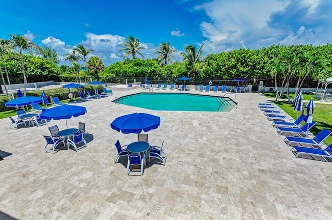 Photo - 145 S Ocean Ave Unidad 214