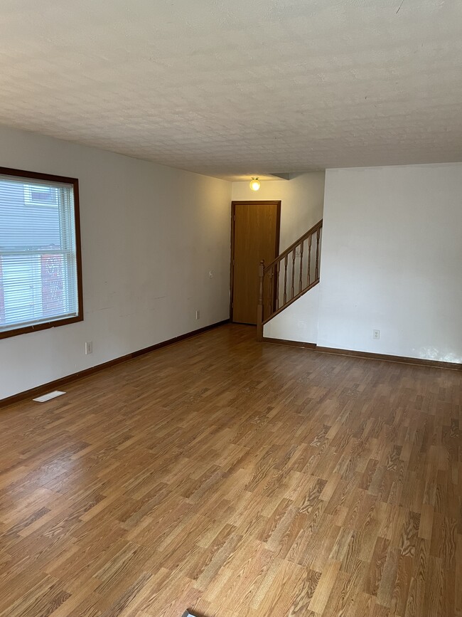 Photo - 90 N Lancaster St