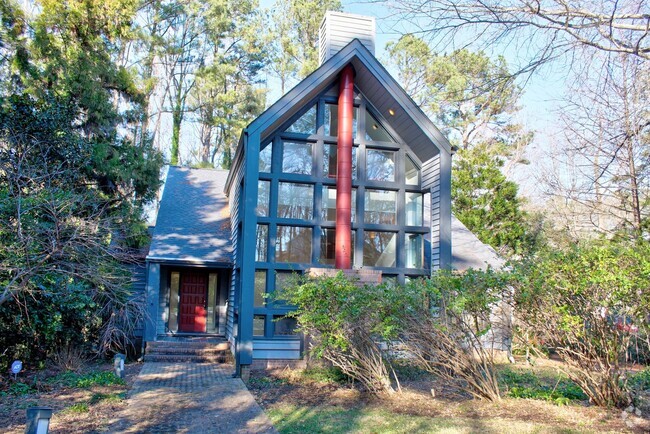 Building Photo - Contemporary 4bd/3.5ba Near Hope Valley + ... Rental