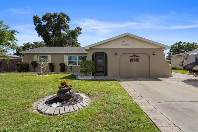 Building Photo - 4215 Pandora Rd