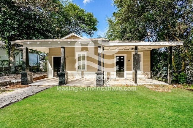 Building Photo - 1816-1816 6 Ct