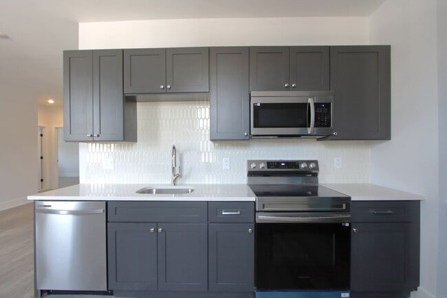 Photo - The Allengrove