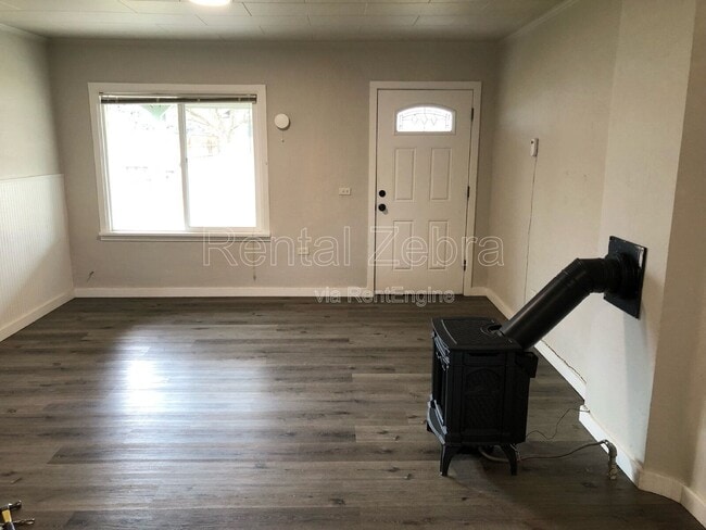 Photo - 1332 NE Del Norte Ave