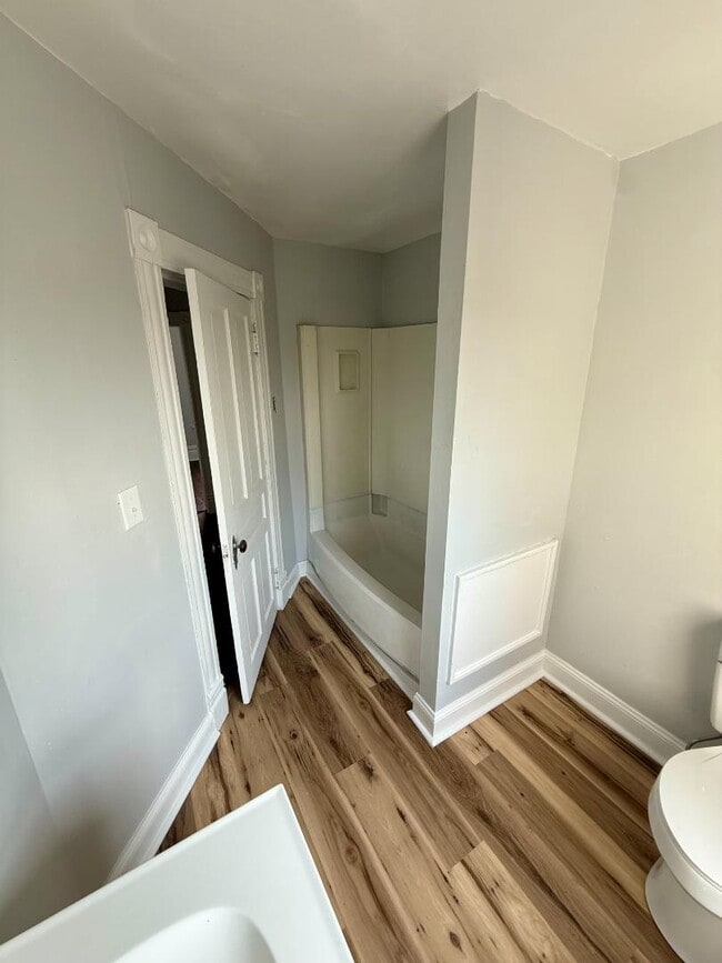 Photo - 317 Grove St