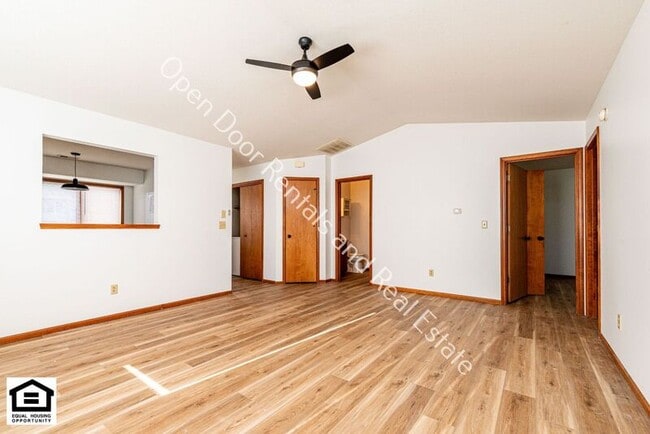 Photo - 1514 Fieldstone Dr