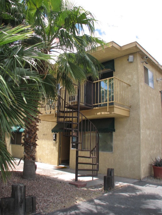 Kyle House Apartments
