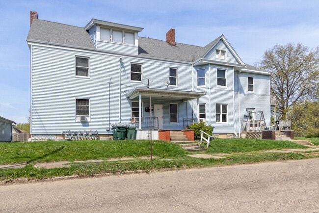 Building Photo - 205 W Cambridge St Unit A