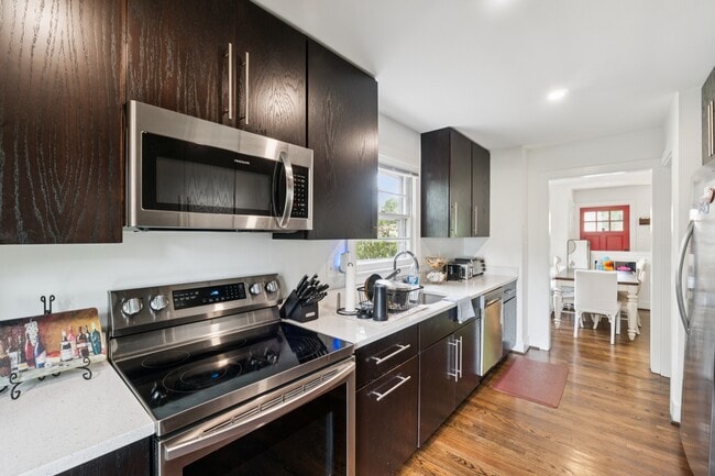 Photo - 4705 Norwich Rd