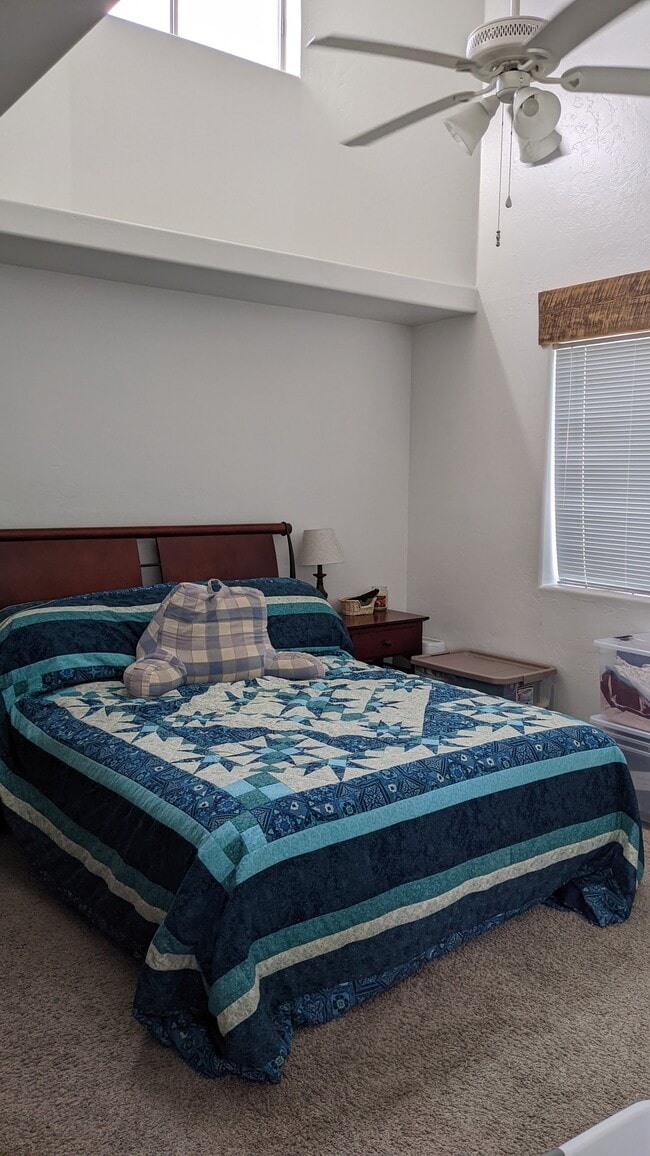 Photo - 4747 E 1st St Unit Upstairs