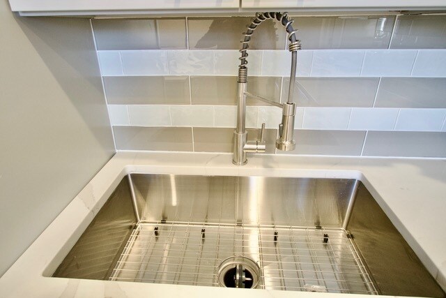 Photo - 1 White Place