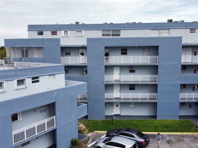Photo - 9351 Fontainebleau Blvd Unit B403