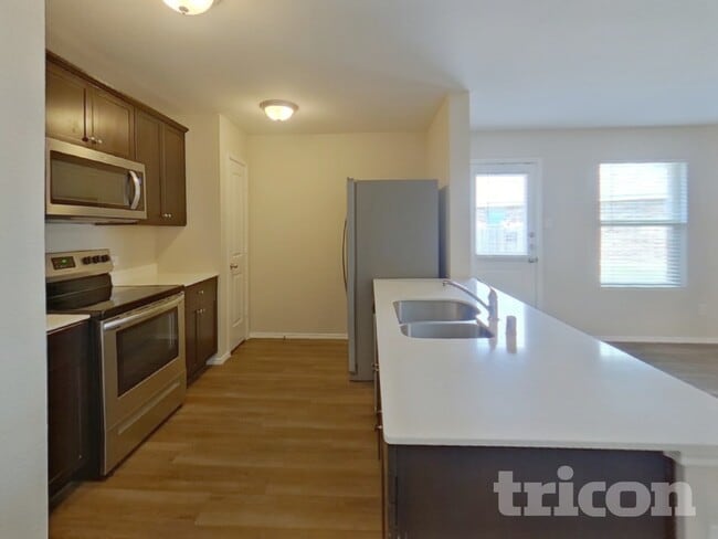 Photo - 6028 Parkview Hills Ln