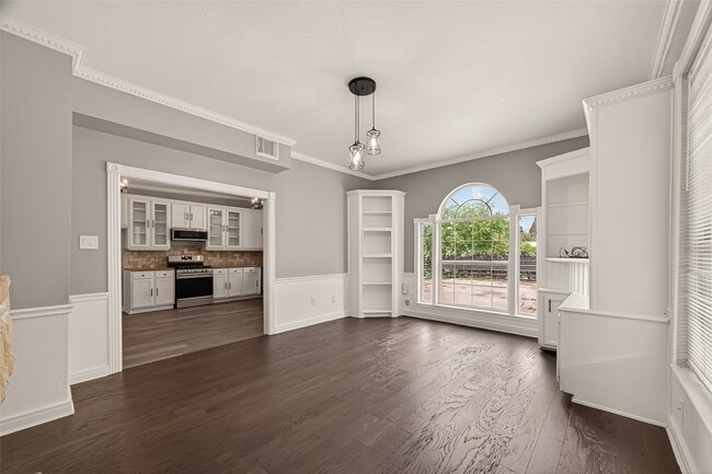Photo - 2120 Fulton St