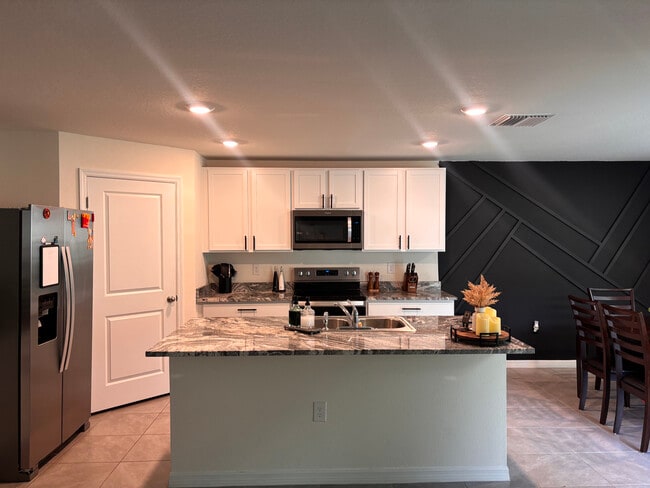 Photo - 37493 Sharks Eye Ln