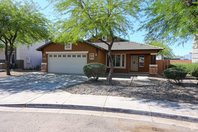 Building Photo - 7423 W Pueblo Ave Rental