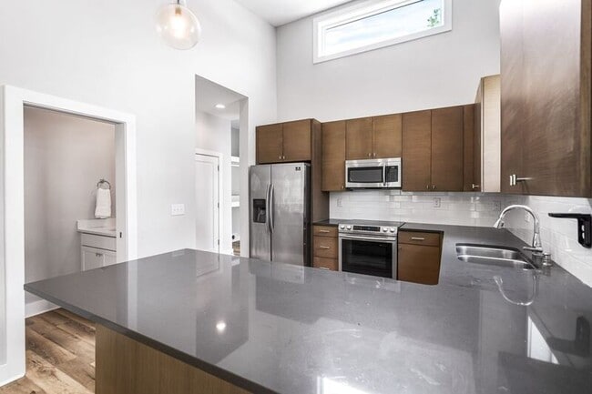 Photo - 61 Edens Landing Cir