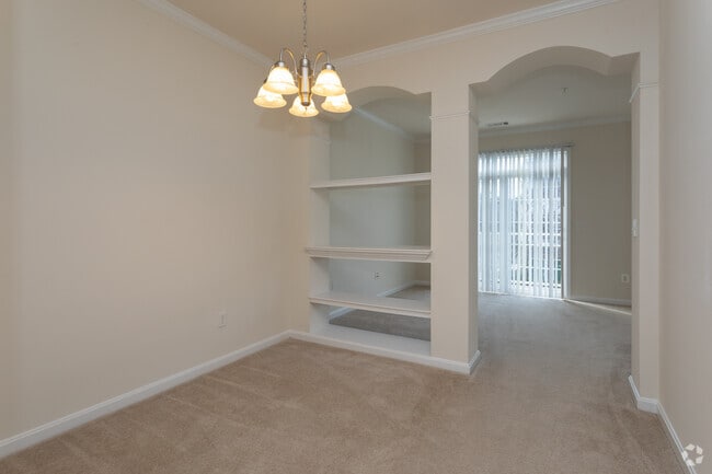 2BR, 2.5BA - 1,538 SF