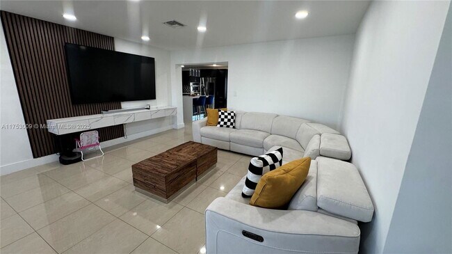 Photo - Northwest 38th Avenue, Miami Gardens, FL 3...