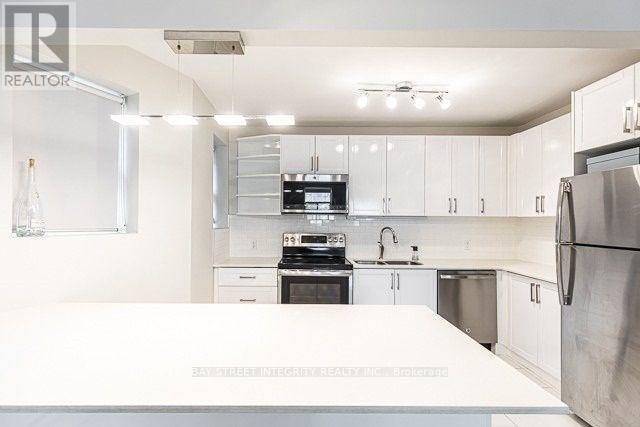 Photo - 82 Maitland St Unit 1