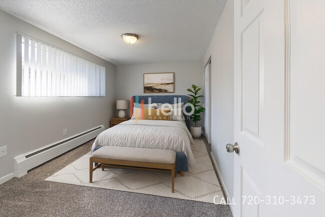 Building Photo - 2524 Joliet St Unit 103