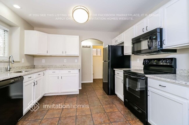 Photo - 12883 W Windsor Ave