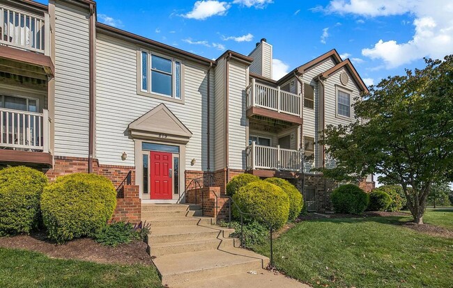 Photo - Well maintained condo in established Frederick neighborhood available mid April!