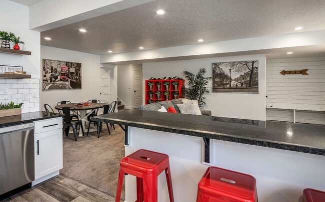 Photo - 2273 N Elderberry Dr Unit ID1387177P