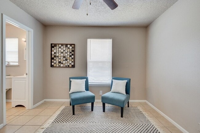 Photo - CHARMING 1 BEDROOM IN HARLANDALE Unidad 101