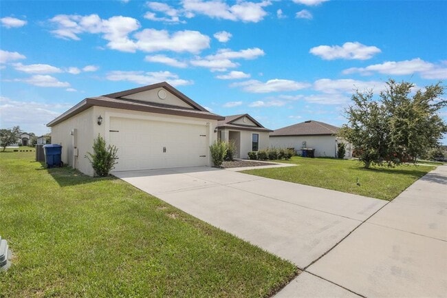 Photo - 1172 Moyle Way