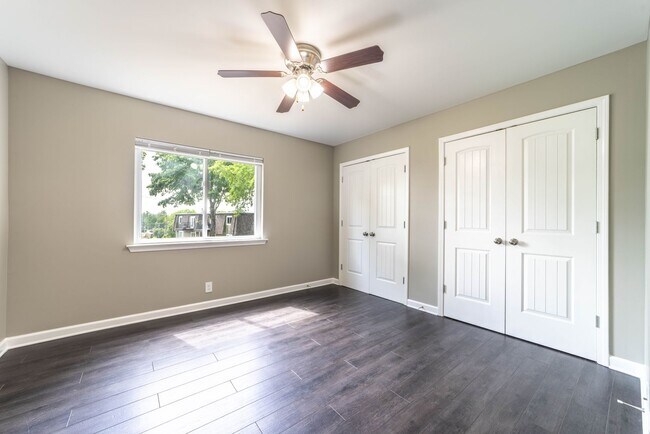 Photo - Autumn Ridge Apartment Community