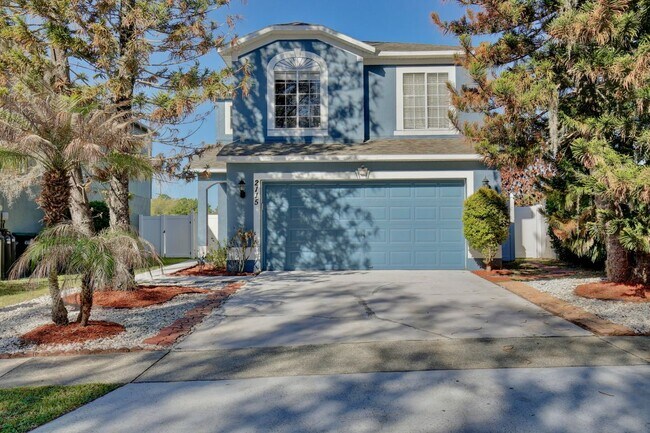 Building Photo - 2115 Heathwood Cir