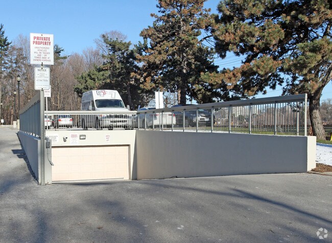 Photo - Stubbs Apartments