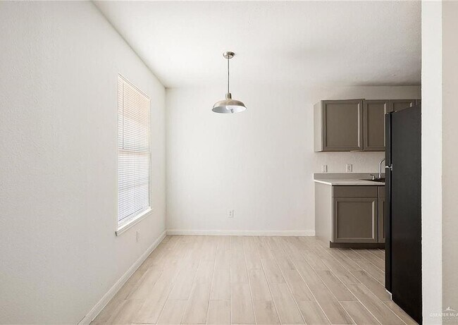 Photo - Gastel Circle Unidad 17