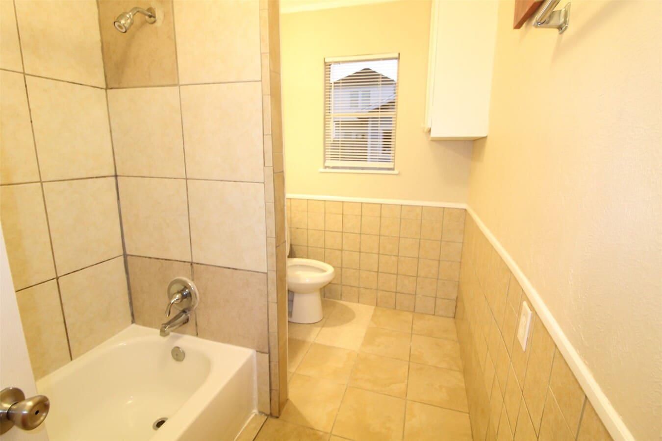 Photo - 6631 Castlebay Dr