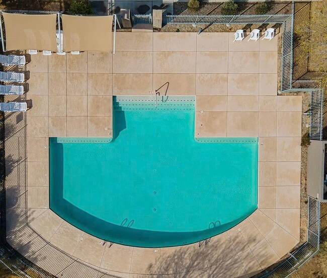 356 N 169th Ave