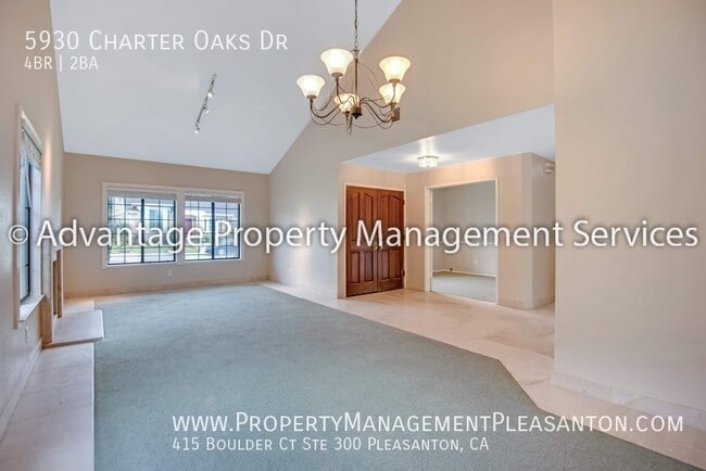 Photo - 5930 Charter Oaks Dr