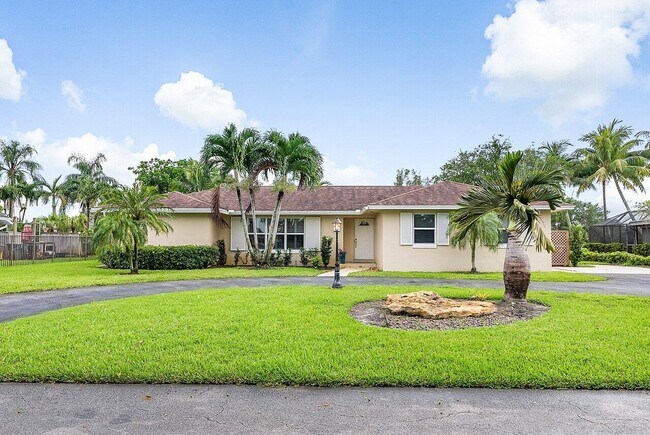 Photo - 4690 Palo Verde Dr