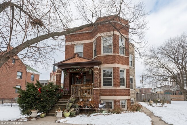Building Photo - 8037 Floral Ave Unit 2