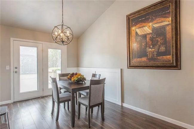 Photo - Beautifully Renovated 3BD/2BTH Home with Open Kitchen, Fireplace & Storm Shelter