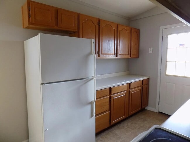 Photo - 1425 Evans Ave
