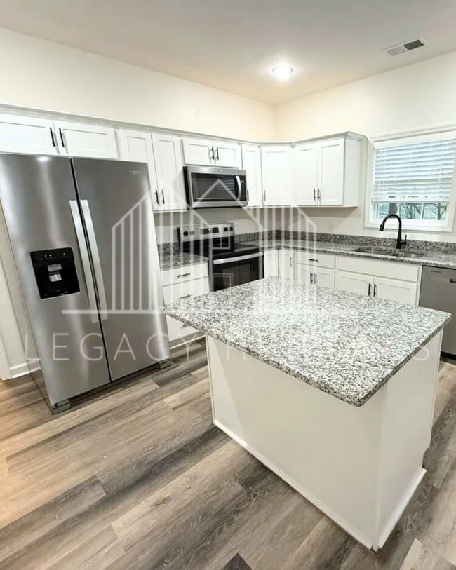 Photo - 307 W Blair Ave