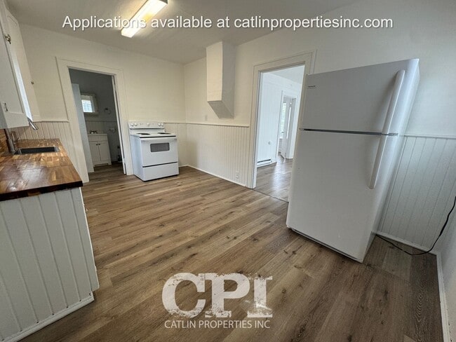 Photo - MOVE IN SPECIAL- $99 FIRST MONTH RENT!