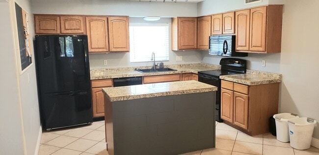 Photo - Wonderful Continental East home in Tempe!!