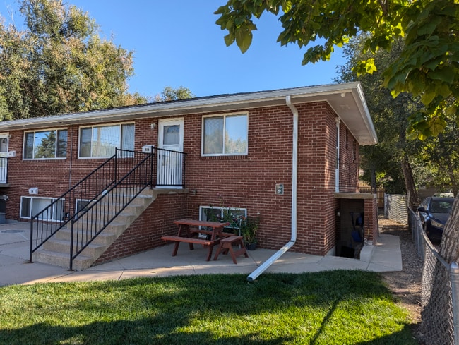 Photo - 720 21st St Apartamento