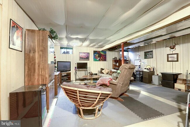 Photo - 19 Sycamore Dr